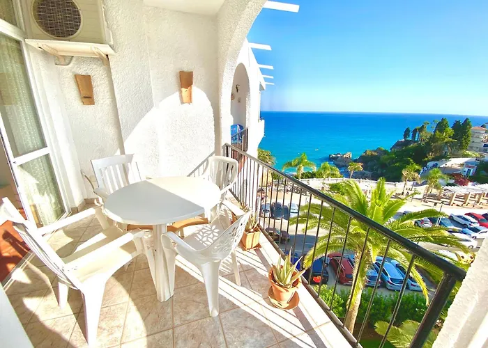 Sea Views Sunset Sun * نيرخا